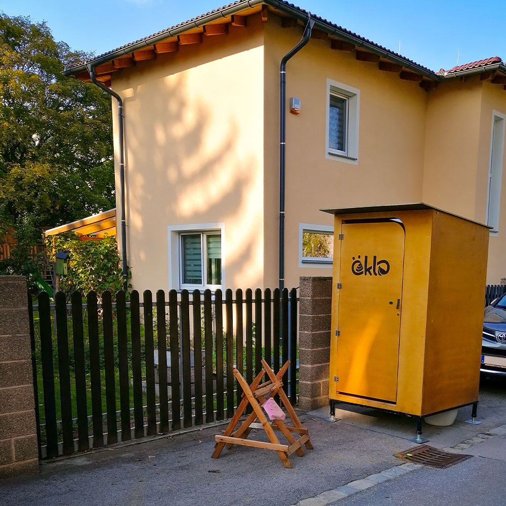 Gartentoilette_tiny_04